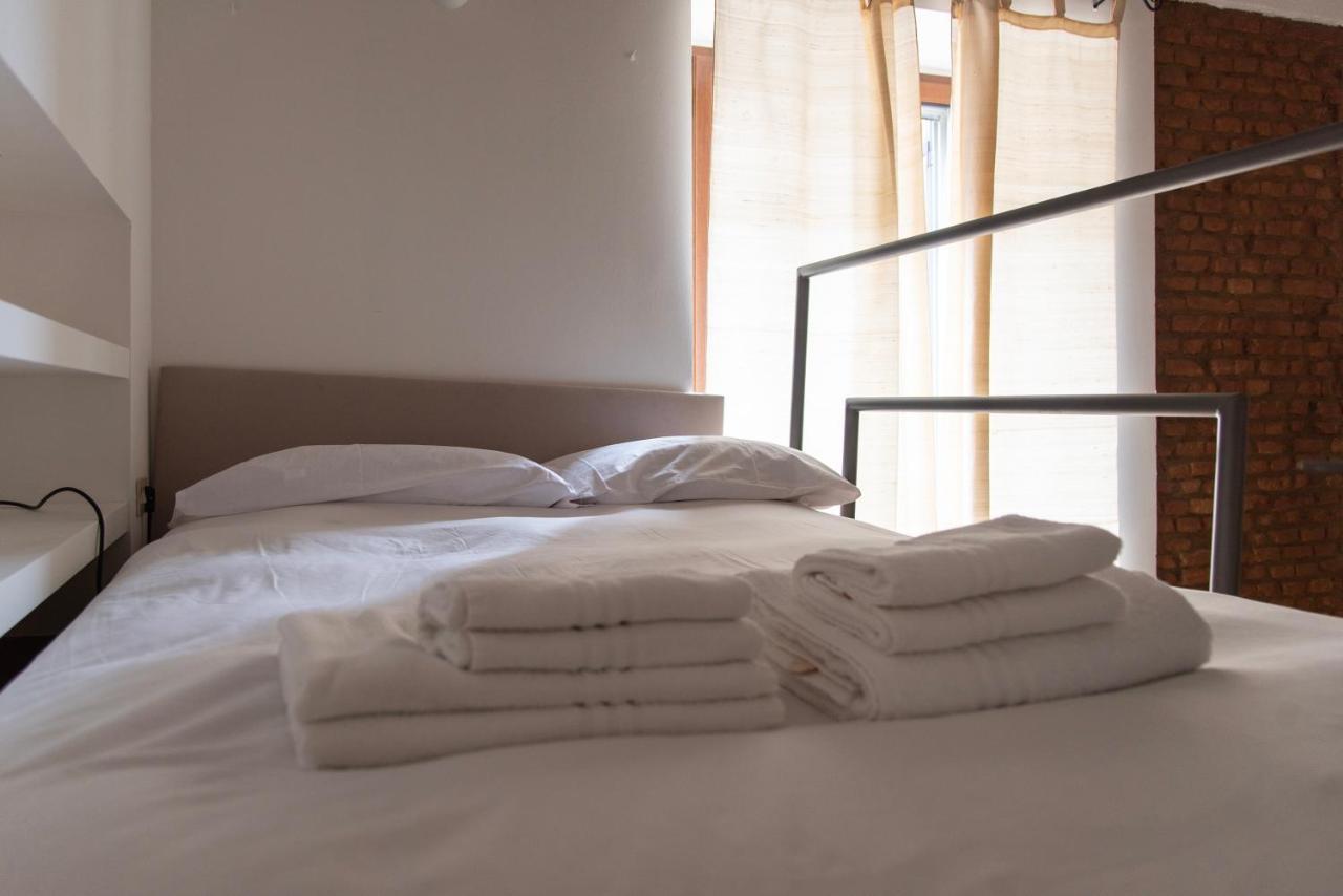 Apartment Youhosty - Rosales 1 Mailand