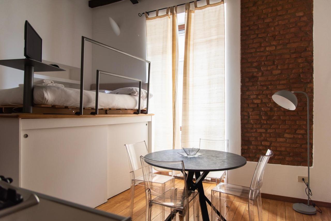 Youhosty - Rosales 1 Apartment Mailand